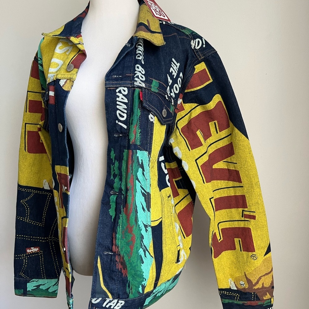 Levi's Trucker Jacket 150th Anniversary Banner Print
Pockets Mens L Denim NEW - Picture 4 of 12